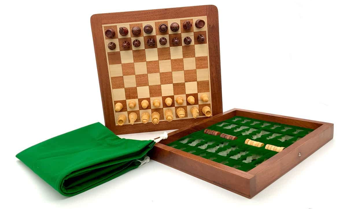 Commander Jeu de Dames en Bois Pliable Magnétique - Deluxe à la maison des  échecs