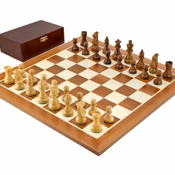 Echiquier et Jeu d'Echecs en Bois avec son Coffret de Rangement IV