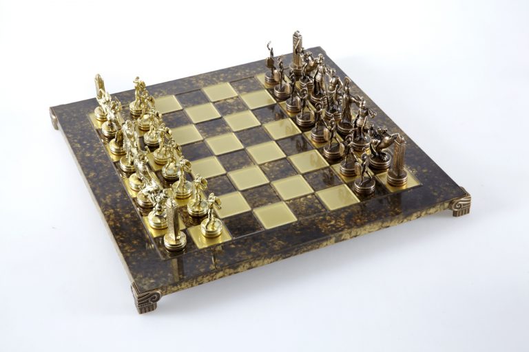 Jeu d'échecs style art moderne par Les Échiquiers du Roi en bois de frêne
