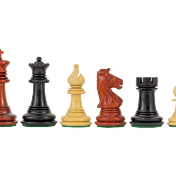 Set de 51 Pièces Echecs en Bois de Padouk, Ebène et Buis