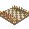 Ensemble Jeu d'Echecs La légende de Camelot et Echiquier en Bois de Noyer et Erable