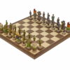 Ensemble Jeu d'Echecs Hitler contre Roosevelt et Echiquier en Bois de Noyer et d'Erable