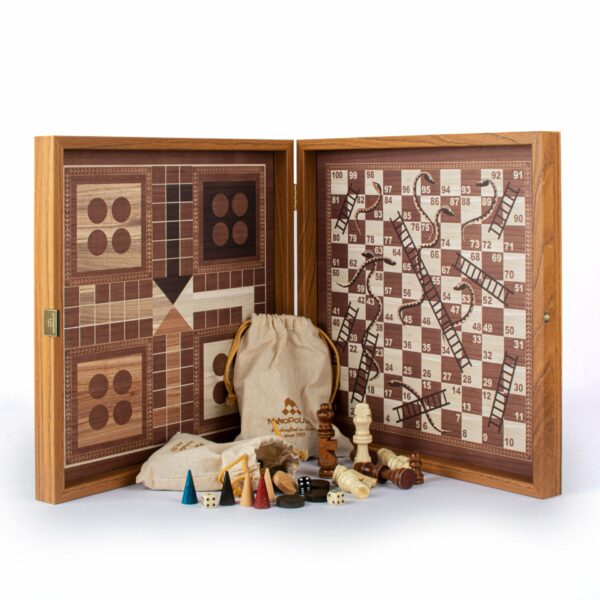 Jeu Combiné 4 en 1 en Bois Style Classique - Échecs/Backgammon/Ludo/Serpents
