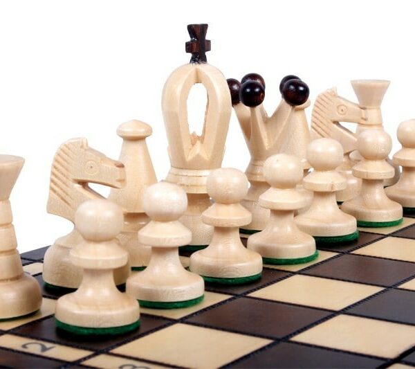 Petit Ensemble d'Échecs en Bois – Échiquier Pliable avec Compartiments de Rangement
